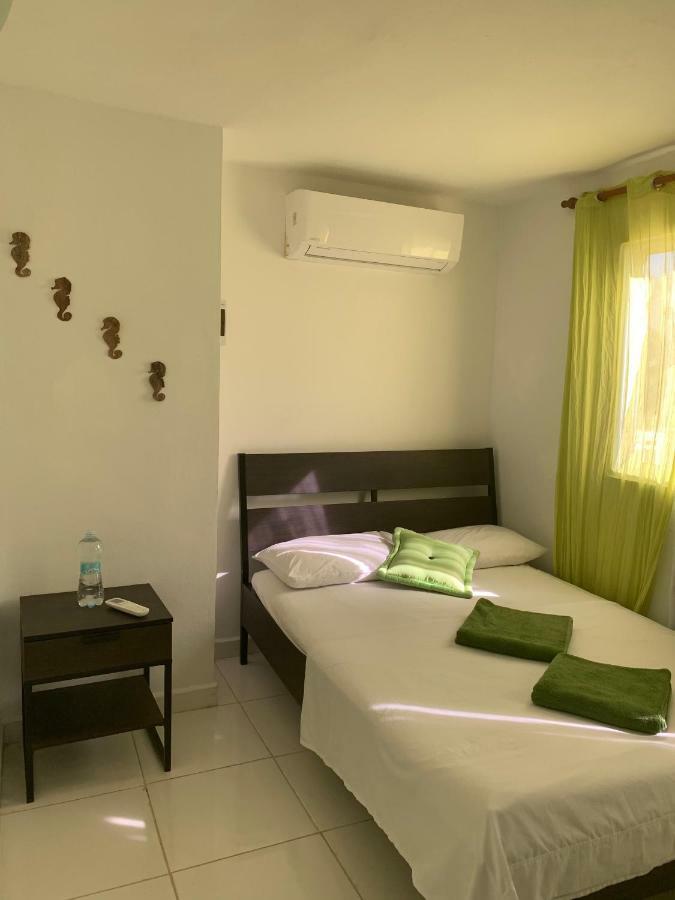 Capri Beach House Punta Cana Exterior foto